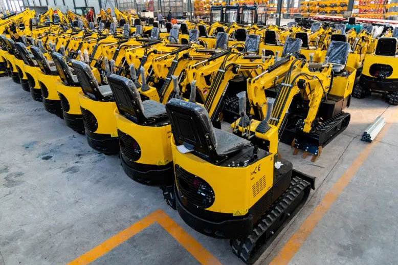 山東帥小伙裸辭高薪工作，網(wǎng)上賣挖掘機，年銷售1.4億！