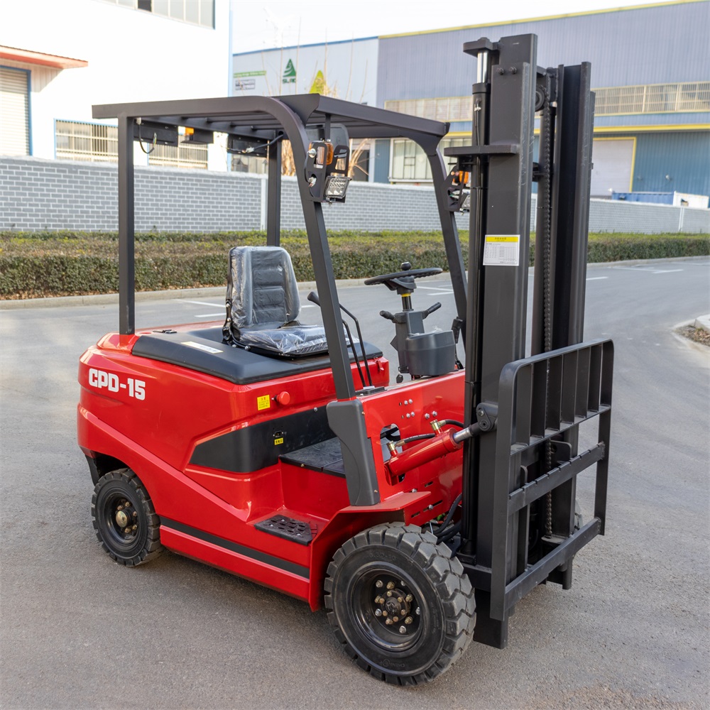 CPD-15電動(dòng)叉車，電動(dòng)叉車
